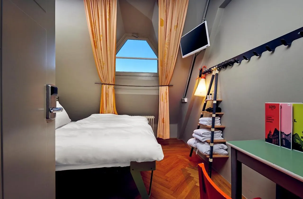 Lloyd Hotel Amsterdam 3*,